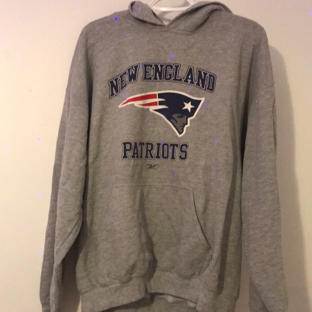 Woman’s small NFL New England Patriots sweatshirt